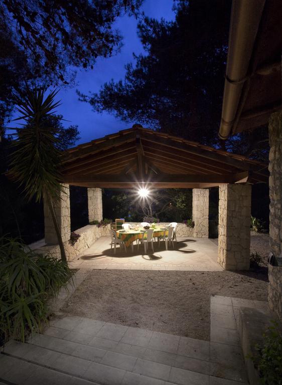 Trullo In The Wood Villa Nardò Екстериор снимка