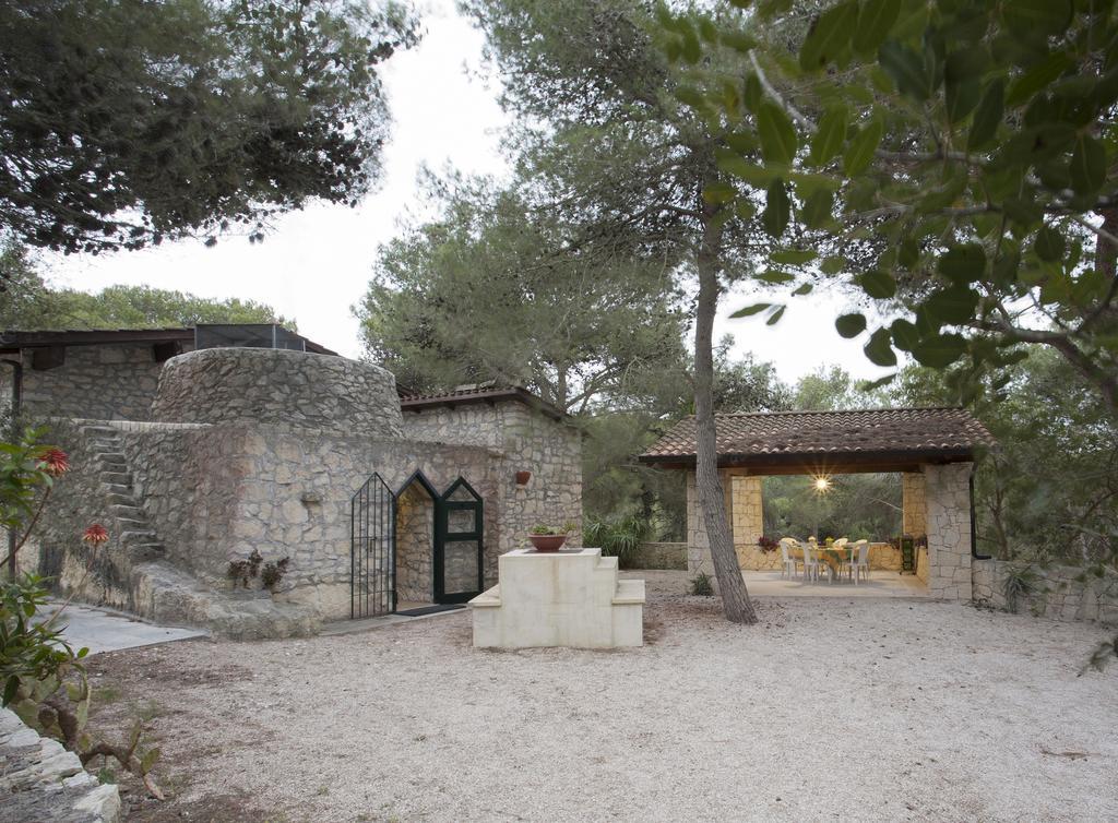 Trullo In The Wood Villa Nardò Екстериор снимка